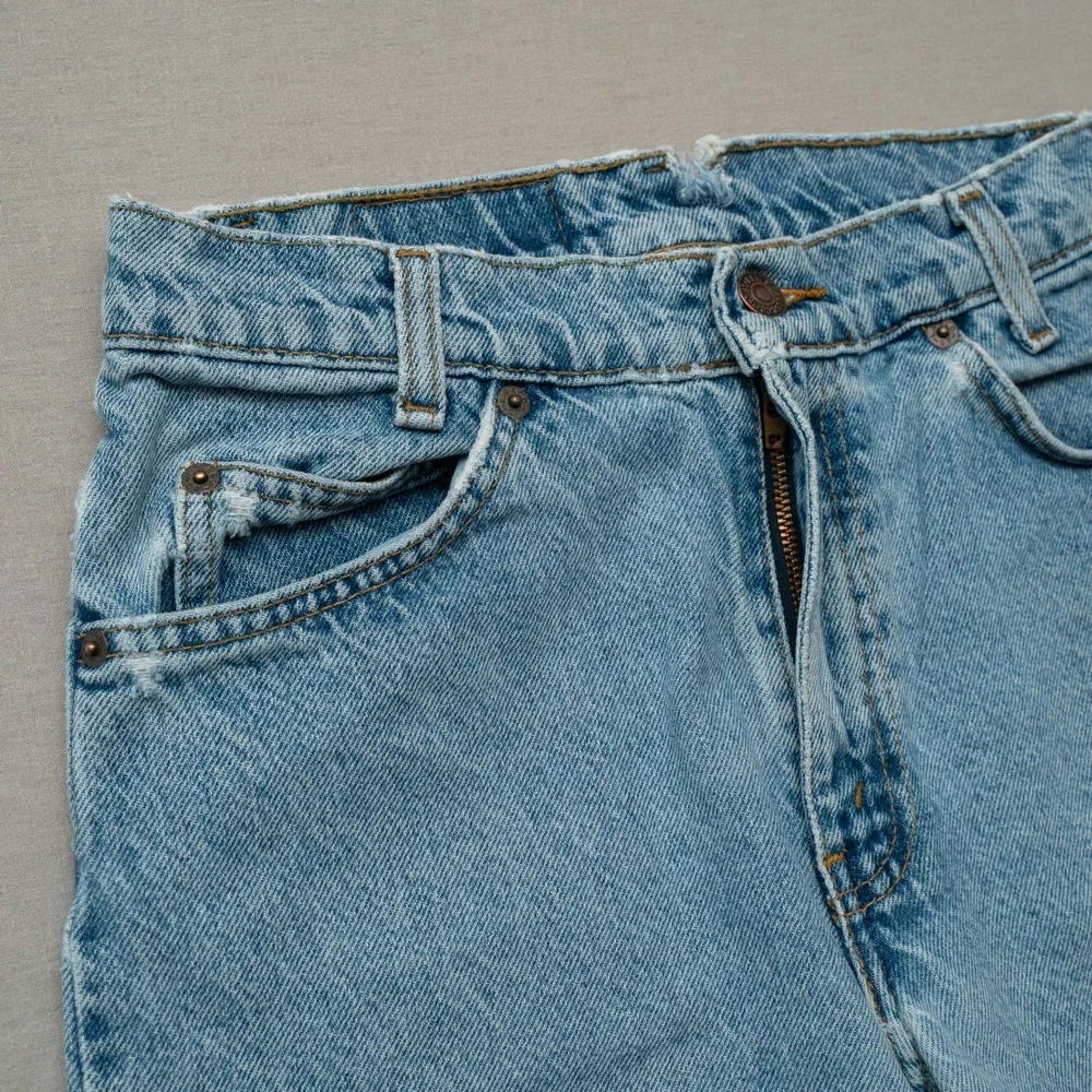 Vintage Levis Orange Tab 550 Student Cut Off Denim Shorts Jorts Raw Hem 27x12